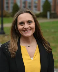 Allison Caudill headshot