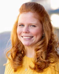 Hallie Adams headshot