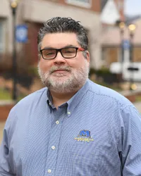 Matthew Nutter headshot