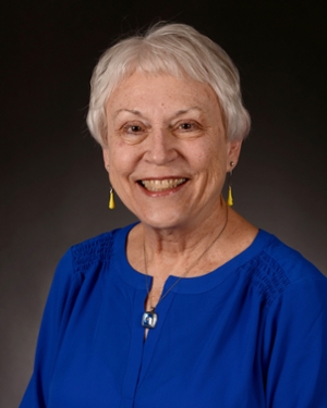 Madonna Weathers, winner of the 2022 Founders Award for University Service