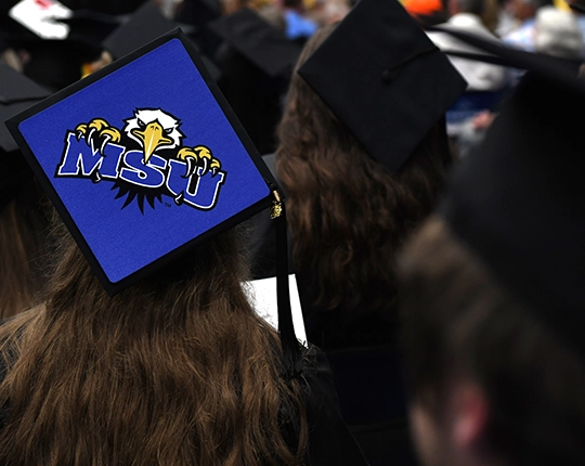 thumbnail-news-spring-commencement-2023-540x430.webp