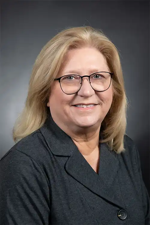 Tammy Martin Headshot