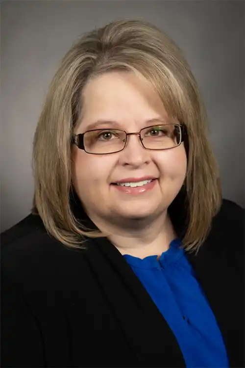 Kim Clevenger Headshot