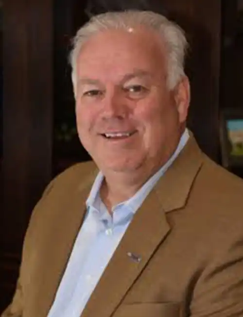 Perry Allen headshot