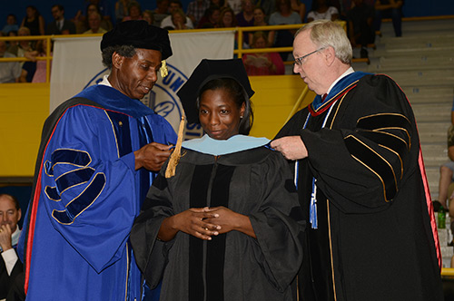 La Raissa Davis-Morris Graduation Picture