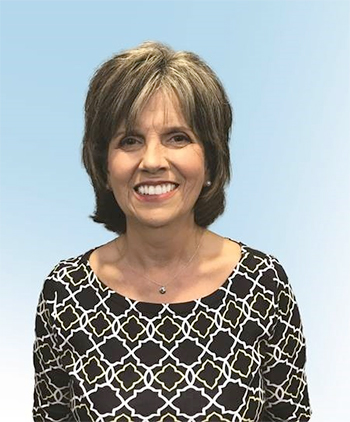 Linda Thacker Headshot